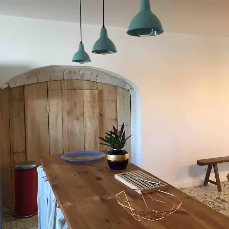 Ferienhaus Entre Vignobles Et Estuaire - 12 Pers *