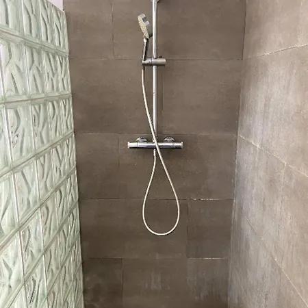 Entre Vignobles Et Estuaire - 12 Pers Semesterbostad